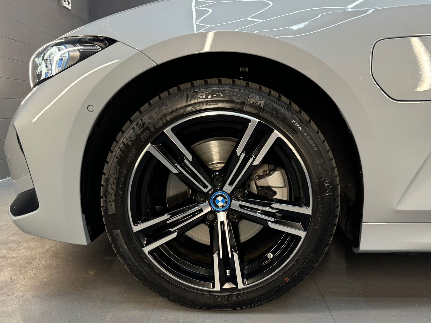 BMW 3 Serie Touring 330e M Sport Pano|H/K|HuD|Memory|Laser