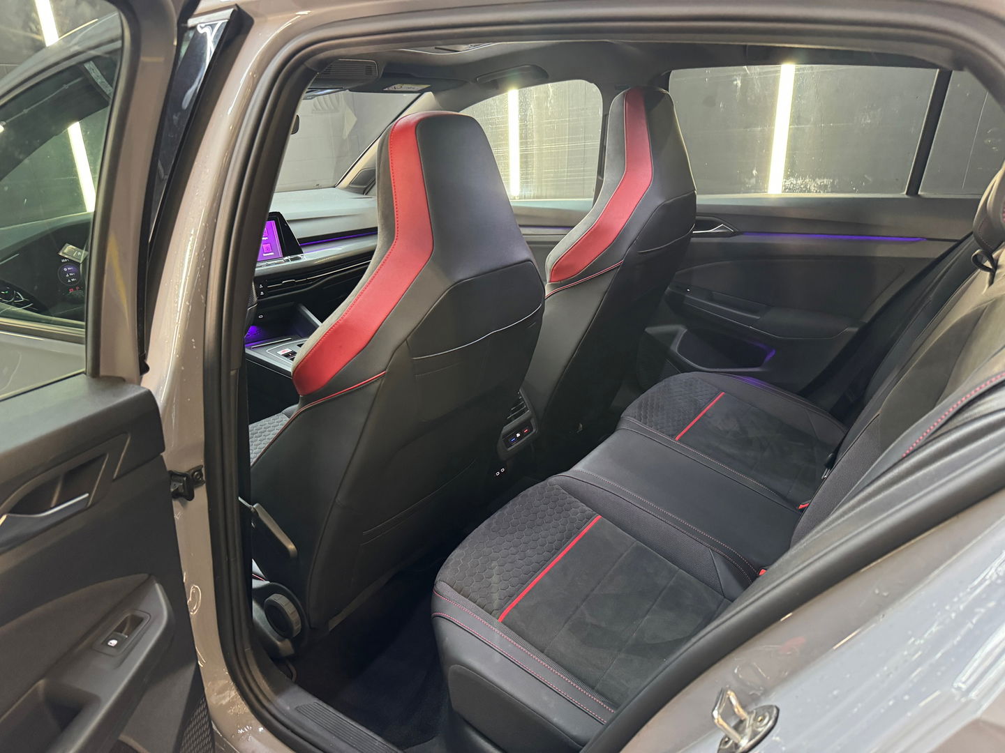 Volkswagen Golf 2.0 TSI GTI Clubsport Pano|IQ|Sfeer|Camera