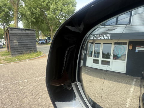 Volvo XC60 2.0 T6 Plug-in hybrid AWD Plus Black Edition Full options “new”
