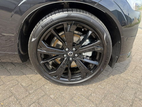 Volvo XC60 2.0 T6 Plug-in hybrid AWD Plus Black Edition Full options “new”