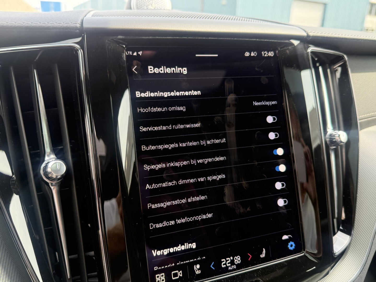 Volvo XC60 2.0 T6 Plug-in hybrid AWD Plus Black Edition Full options “new”