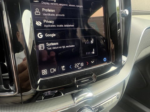 Volvo XC60 2.0 T6 Plug-in hybrid AWD Plus Black Edition Full options “new”