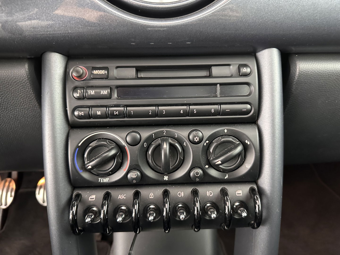 MINI Mini 1.6 Cooper S Pack-Chili *PANO | LUXURY-LEATHER | BI-XENON | HARMAN\KARDON-AUDIO | HEATED-SPORTSEATS | AIRCO | CRUISE | 17''ALU*