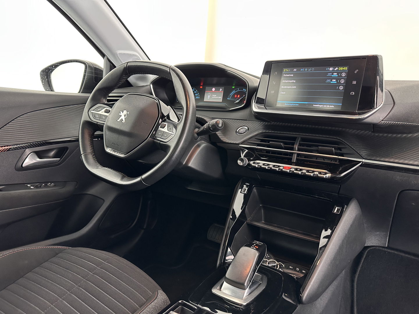 Peugeot e-208 EV Active 50 kWh [ 3-Fase ] Aut. *NAVI-FULLMAP | FULL-LED | SPORT-SEATS | CARPLAY | CCS-FASTLOADER | KEYLESS | DAB+ | LANE-ASSIST | CRUISE | ECC | PDC*