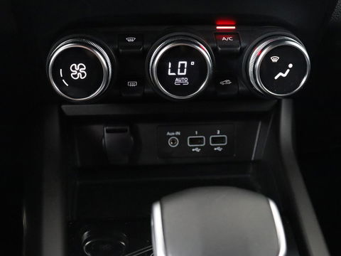 Renault Arkana 1.6 E-Tech Hybrid 145 R.S. Line | Leder/Alcantara | Stoelverwarming | Adaptive cruise | Camera | Carplay | Navigatie | Keyless