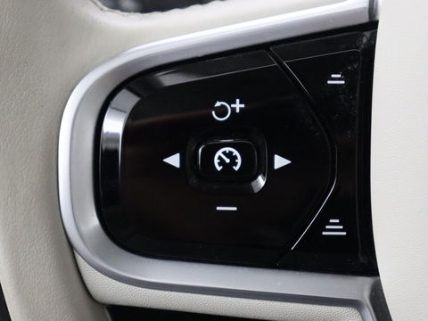 Volvo V60 2.0 T8 Recharge AWD Inscription | Panoramadak | Stoelventilatie | Adaptive cruise | Head-Up | 360 Camera | Harman/Kardon | Memory | Carplay | Navigatie | PHEV | Plug In