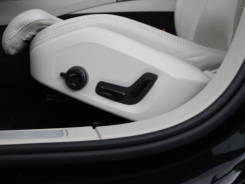 Volvo V60 2.0 T8 Recharge AWD Inscription | Panoramadak | Stoelventilatie | Adaptive cruise | Head-Up | 360 Camera | Harman/Kardon | Memory | Carplay | Navigatie | PHEV | Plug In