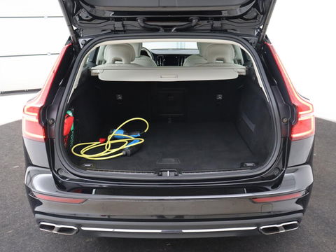 Volvo V60 2.0 T8 Recharge AWD Inscription | Panoramadak | Stoelventilatie | Adaptive cruise | Head-Up | 360 Camera | Harman/Kardon | Memory | Carplay | Navigatie | PHEV | Plug In