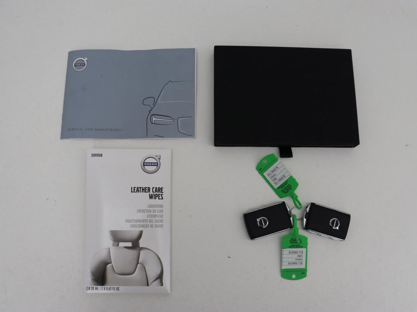 Volvo V60 2.0 T8 Recharge AWD Inscription | Panoramadak | Stoelventilatie | Adaptive cruise | Head-Up | 360 Camera | Harman/Kardon | Memory | Carplay | Navigatie | PHEV | Plug In