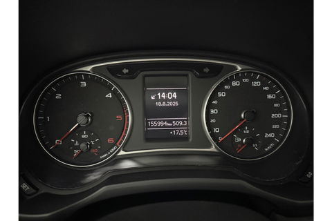 Audi A1 1.6 TDI S-line Airco Cruise Parkeersensoren 15"LMV Stoelverwarming