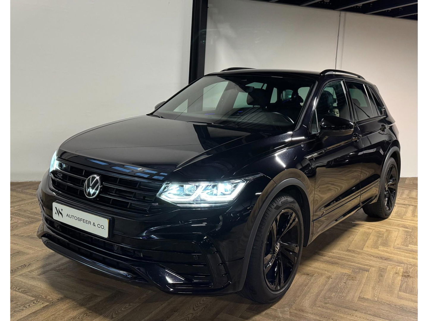 Volkswagen Tiguan 1.5 TSI R-Line CAM ACC'