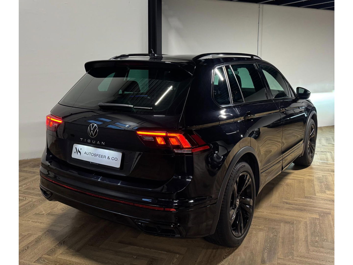 Volkswagen Tiguan 1.5 TSI R-Line CAM ACC'