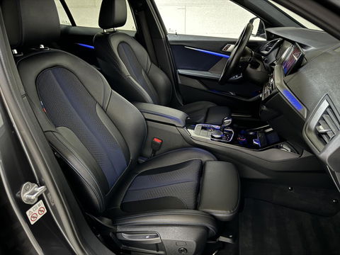 BMW 1 Serie 118i M-Sport Harman/Kardon HUD CarPlay Sfeer Trekh.