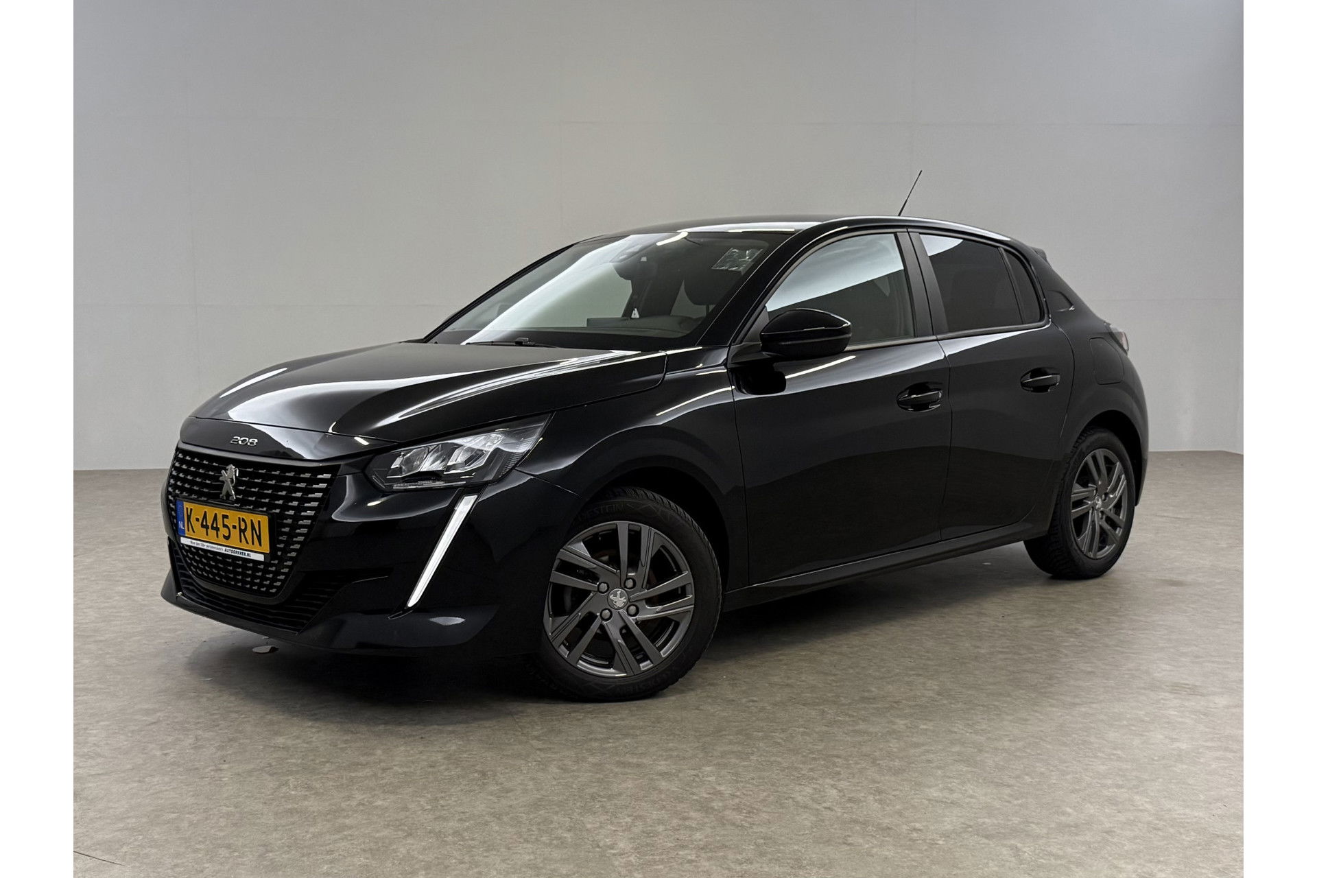 Peugeot 208 1.2 PureTech | LED | Carplay | Cruisecontrol | Airco | Navigatie | Parkeersensoren | 16"LMV