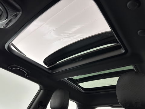 MINI Mini Electric Yours 33 kWh [ 3-Fase ] Aut.*PANO | LUXURY-LEATHER | HARMAN/KARDON-AUDIO | MATRIX-LED | KEYLESS | CAMERA | NAVI-FULLMAP | DIGI-COCKPIT | DAB | HEAD-UP | HEATED-SPORTSEATS | AMBIENT-LIGHT | CCS-FASTLOADER | 17"ALU*