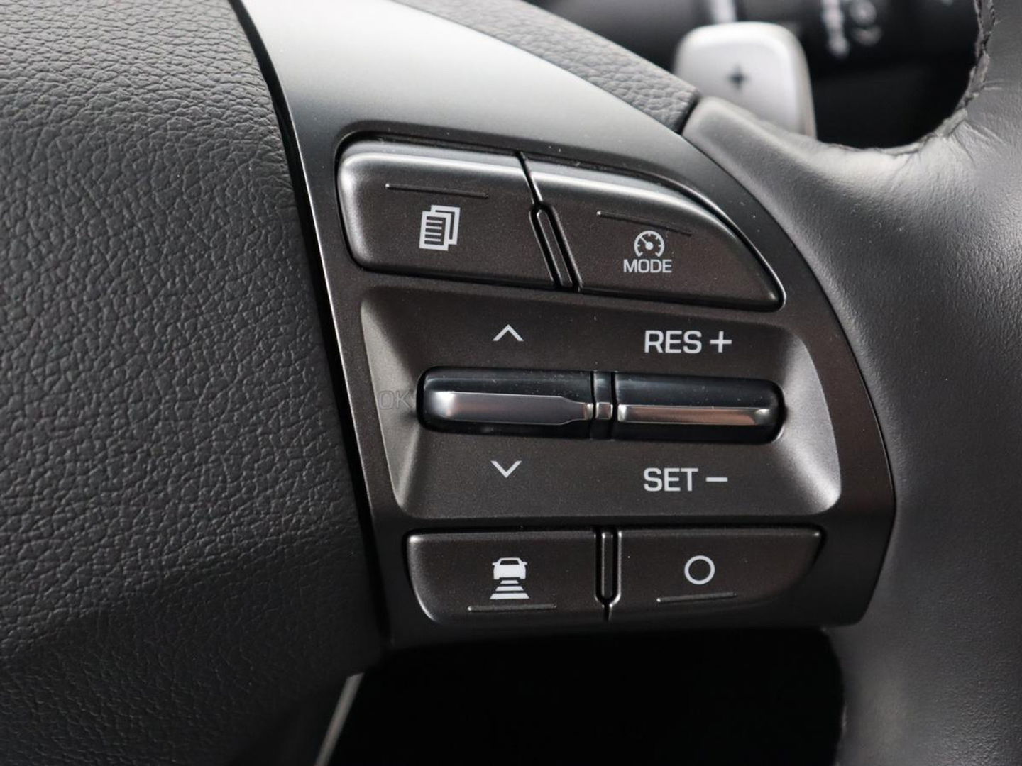Hyundai IONIQ 1.6 GDI PHEV Comfort | Stoel & stuurverwarming | Adaptive cruise | Camera | Carplay | Navigatie | Full LED | Keyless | Plug In
