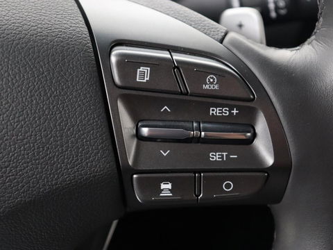Hyundai IONIQ 1.6 GDI PHEV Comfort | Stoel & stuurverwarming | Adaptive cruise | Camera | Carplay | Navigatie | Full LED | Keyless | Plug In