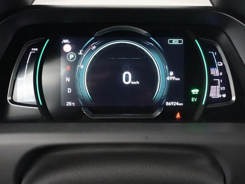 Hyundai IONIQ 1.6 GDI PHEV Comfort | Stoel & stuurverwarming | Adaptive cruise | Camera | Carplay | Navigatie | Full LED | Keyless | Plug In