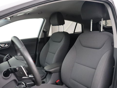Hyundai IONIQ 1.6 GDI PHEV Comfort | Stoel & stuurverwarming | Adaptive cruise | Camera | Carplay | Navigatie | Full LED | Keyless | Plug In