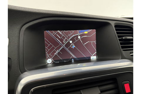 Volvo S60 2.0 T5 245PK R-Design LED Trekhaak Virtual Clima Cruise Navi Leder PDC 18''LMV