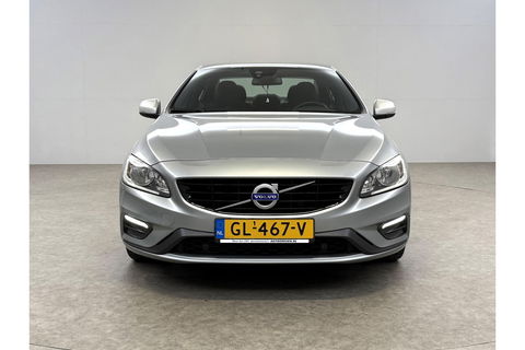 Volvo S60 2.0 T5 245PK R-Design LED Trekhaak Virtual Clima Cruise Navi Leder PDC 18''LMV