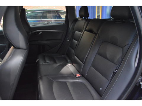 Volvo V70 T4 Polar | Volledig Dealer Onderhouden | Trekhaak | Stoelverwarming | Standkachel | Automaat | Cruise |