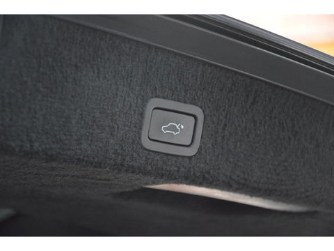 Volvo V70 T4 Polar | Volledig Dealer Onderhouden | Trekhaak | Stoelverwarming | Standkachel | Automaat | Cruise |