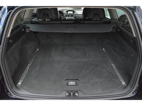 Volvo V70 T4 Polar | Volledig Dealer Onderhouden | Trekhaak | Stoelverwarming | Standkachel | Automaat | Cruise |