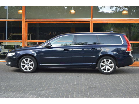 Volvo V70 T4 Polar | Volledig Dealer Onderhouden | Trekhaak | Stoelverwarming | Standkachel | Automaat | Cruise |