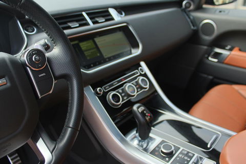 Land Rover Range Rover Sport 3.0 TDV6 258pk HSE Dynamic / InControl Touch Pro / LAND ROVER Range Rover Sport 3.0 TDV6 258pk HSE Dynamic / InControl Touch Pro / NW €122.500