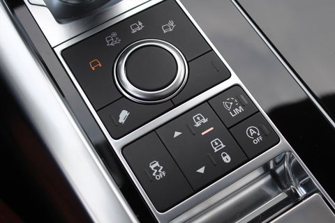 Land Rover Range Rover Sport 3.0 TDV6 258pk HSE Dynamic / InControl Touch Pro / LAND ROVER Range Rover Sport 3.0 TDV6 258pk HSE Dynamic / InControl Touch Pro / NW €122.500