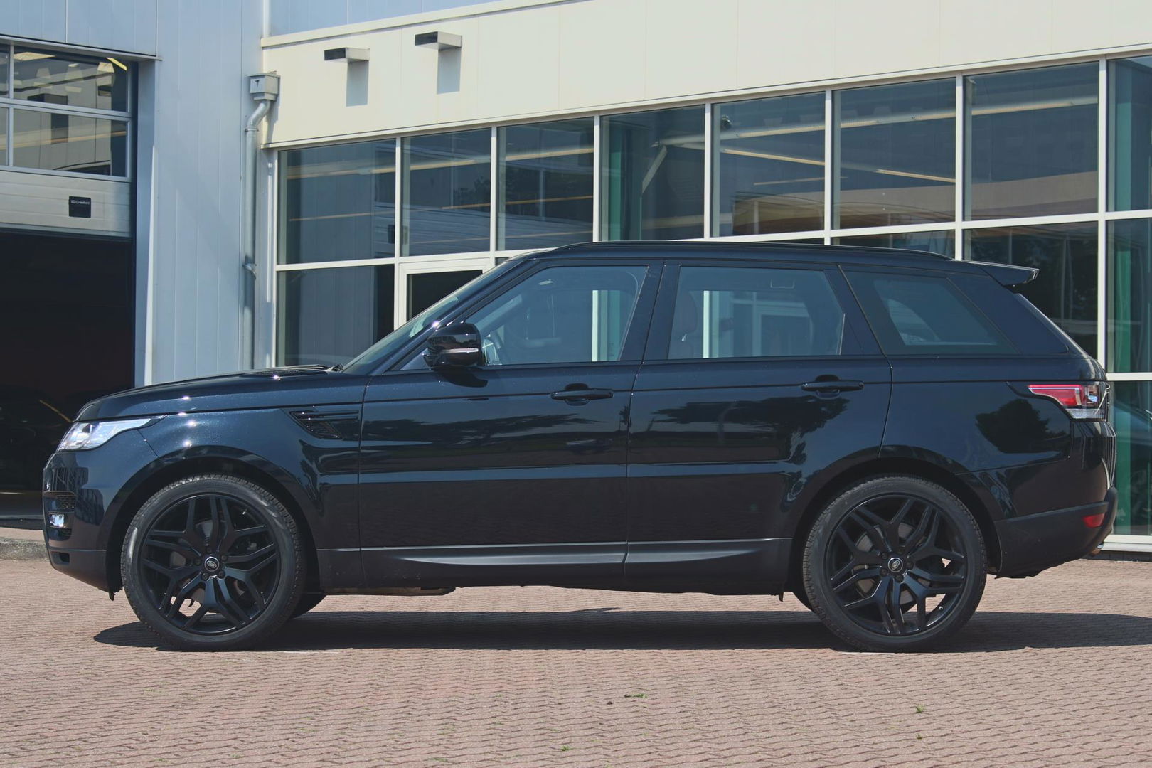 Land Rover Range Rover Sport 3.0 TDV6 258pk HSE Dynamic / InControl Touch Pro / LAND ROVER Range Rover Sport 3.0 TDV6 258pk HSE Dynamic / InControl Touch Pro / NW €122.500