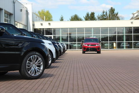 Land Rover Range Rover Sport 3.0 TDV6 258pk HSE Dynamic / InControl Touch Pro / LAND ROVER Range Rover Sport 3.0 TDV6 258pk HSE Dynamic / InControl Touch Pro / NW €122.500