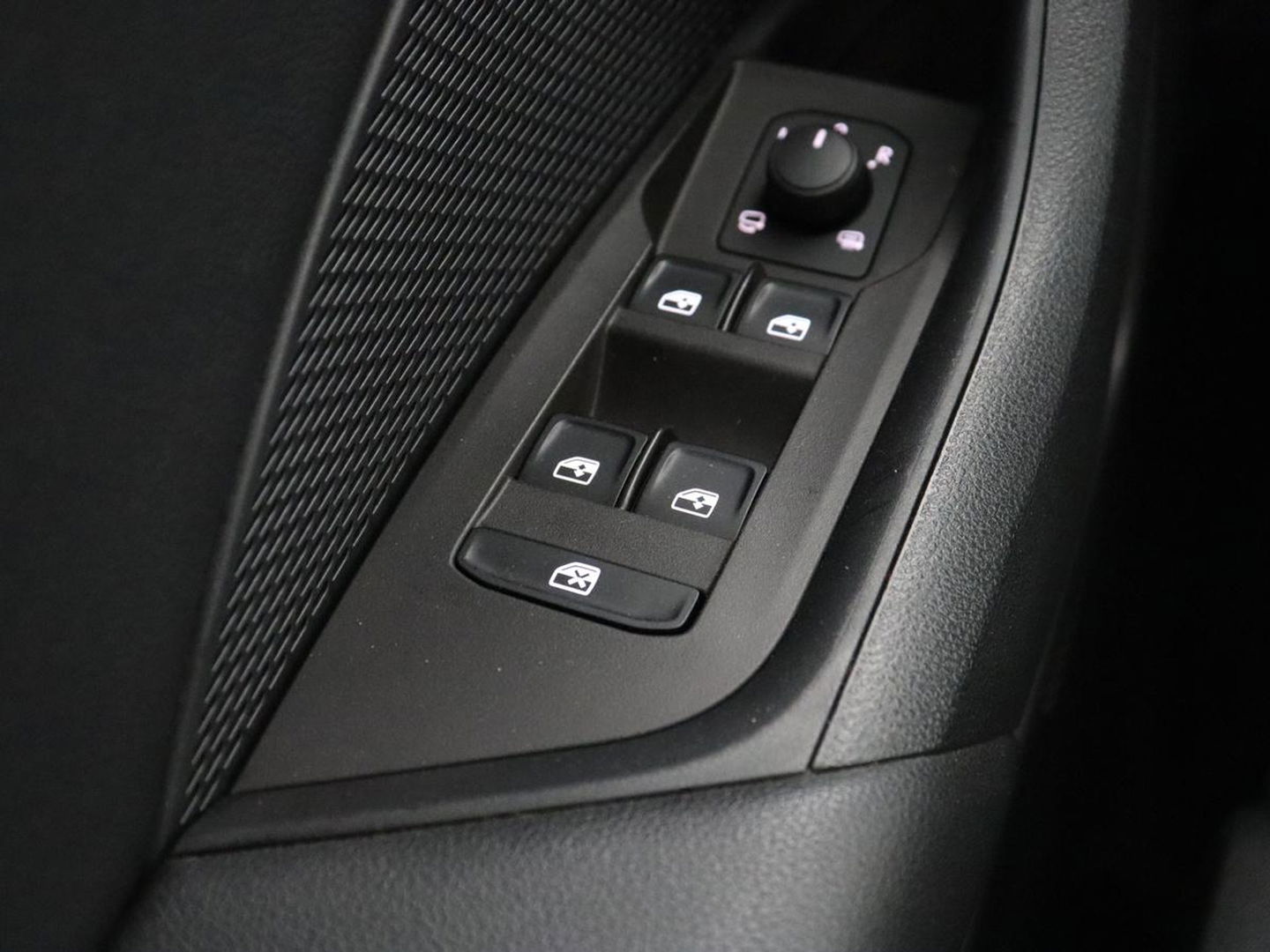 Škoda Octavia 1.4 TSI iV PHEV Business Edition Plus | Stoel & stuurverwarming | Massage | Head-Up | Adaptive cruise | Carplay | Keyless | Navigatie | Plug In