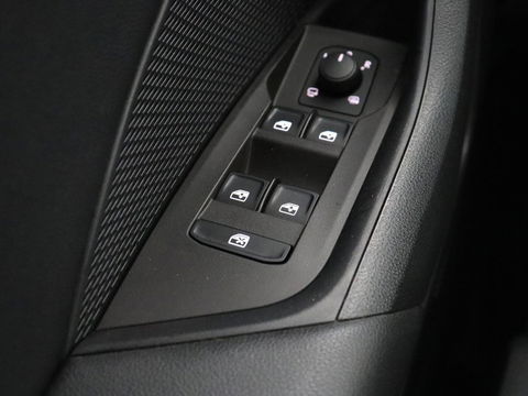 Škoda Octavia 1.4 TSI iV PHEV Business Edition Plus | Stoel & stuurverwarming | Massage | Head-Up | Adaptive cruise | Carplay | Keyless | Navigatie | Plug In