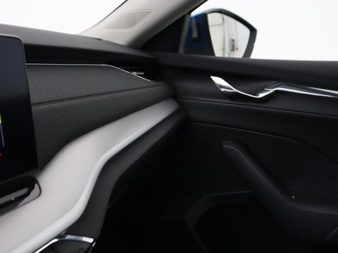 Škoda Octavia 1.4 TSI iV PHEV Business Edition Plus | Stoel & stuurverwarming | Massage | Head-Up | Adaptive cruise | Carplay | Keyless | Navigatie | Plug In