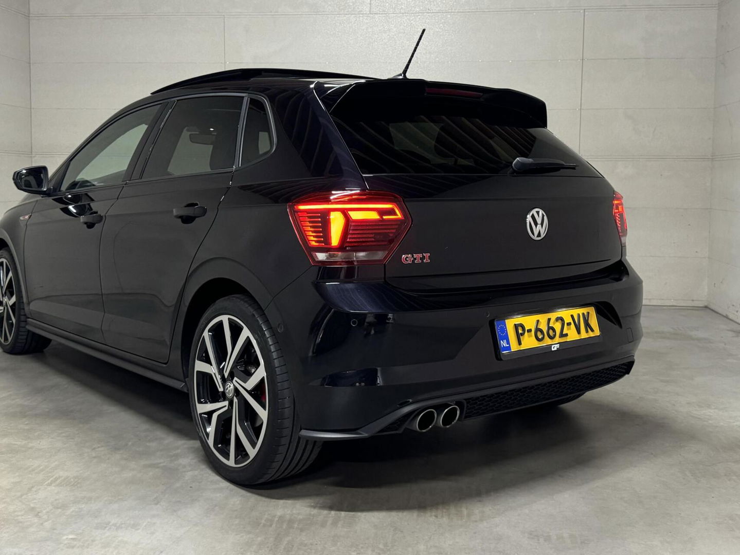 Volkswagen Polo 2.0 TSI GTI Pano Virtual CarPlay Camera ACC NAP