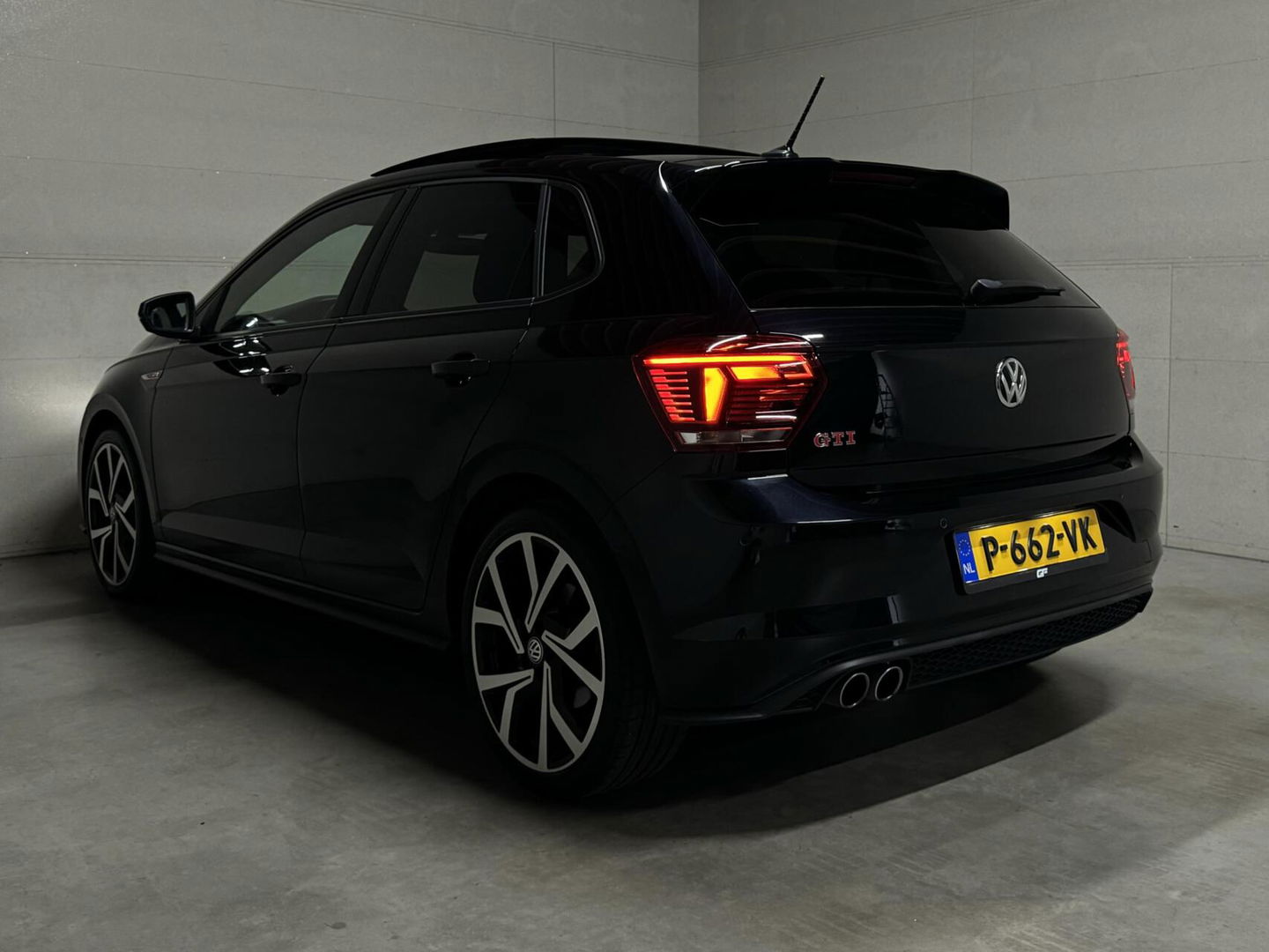 Volkswagen Polo 2.0 TSI GTI Pano Virtual CarPlay Camera ACC NAP