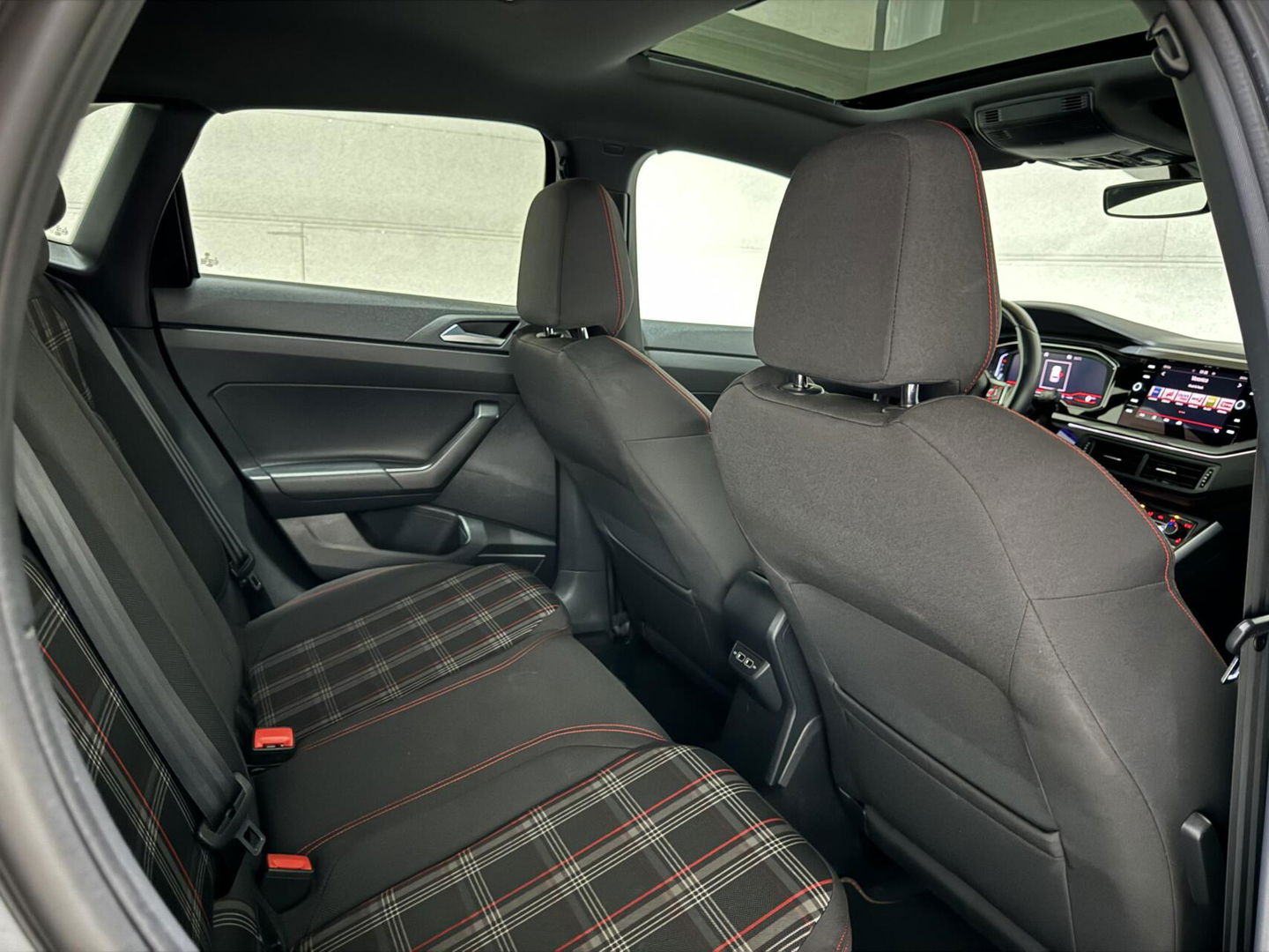 Volkswagen Polo 2.0 TSI GTI Pano Virtual CarPlay Camera ACC NAP