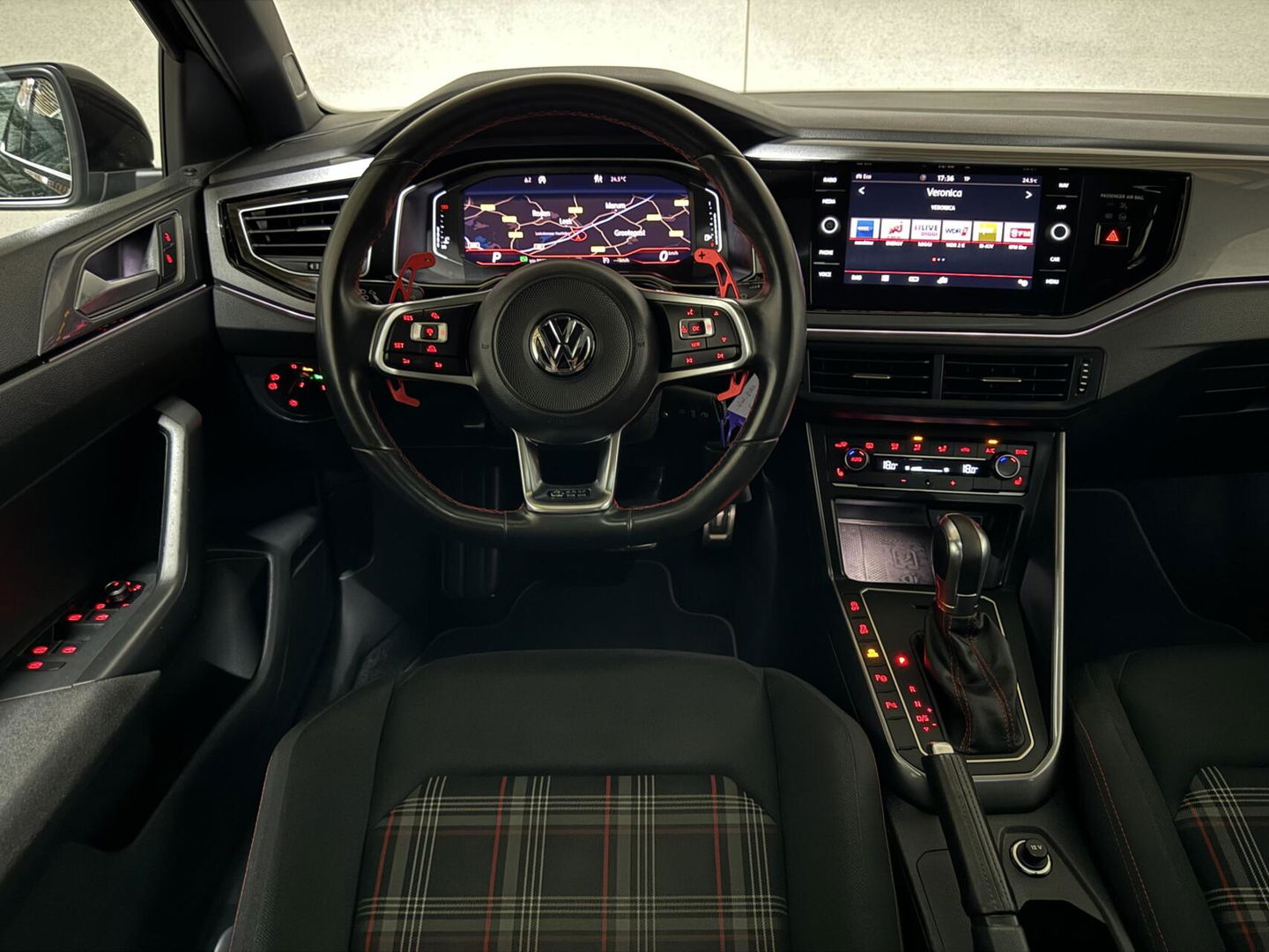 Volkswagen Polo 2.0 TSI GTI Pano Virtual CarPlay Camera ACC NAP