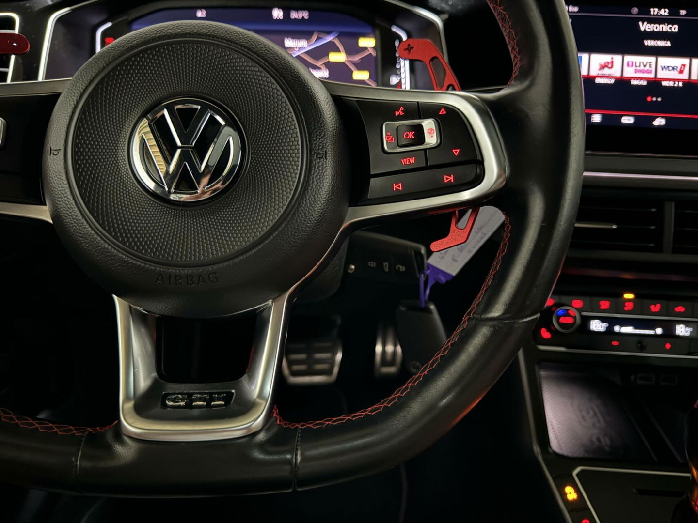 Volkswagen Polo 2.0 TSI GTI Pano Virtual CarPlay Camera ACC NAP