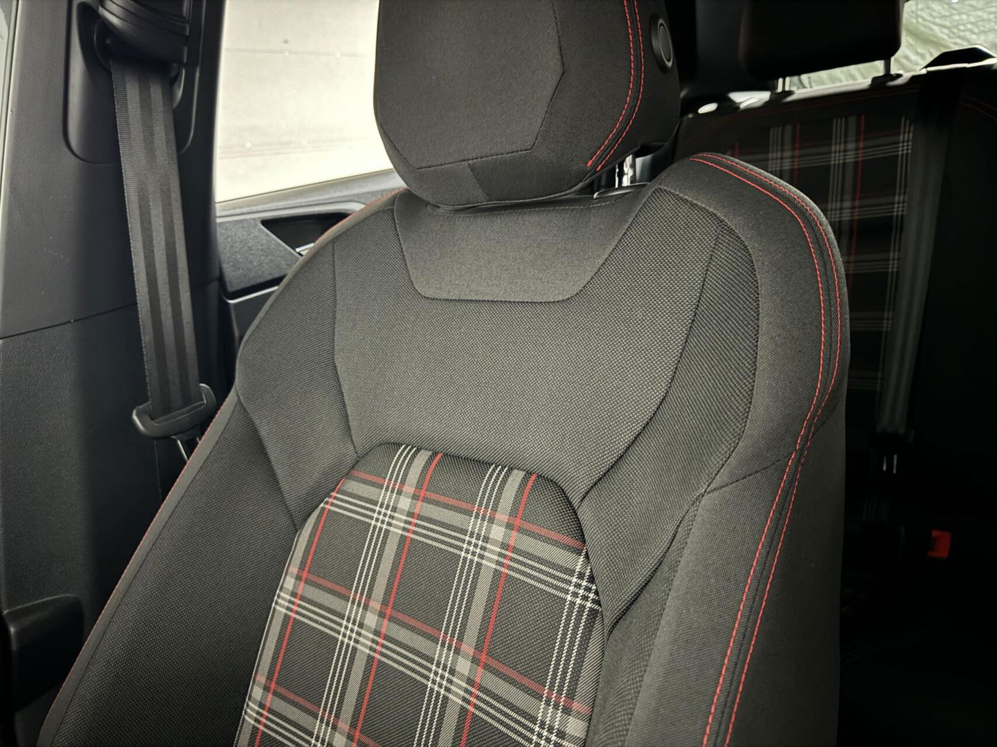 Volkswagen Polo 2.0 TSI GTI Pano Virtual CarPlay Camera ACC NAP