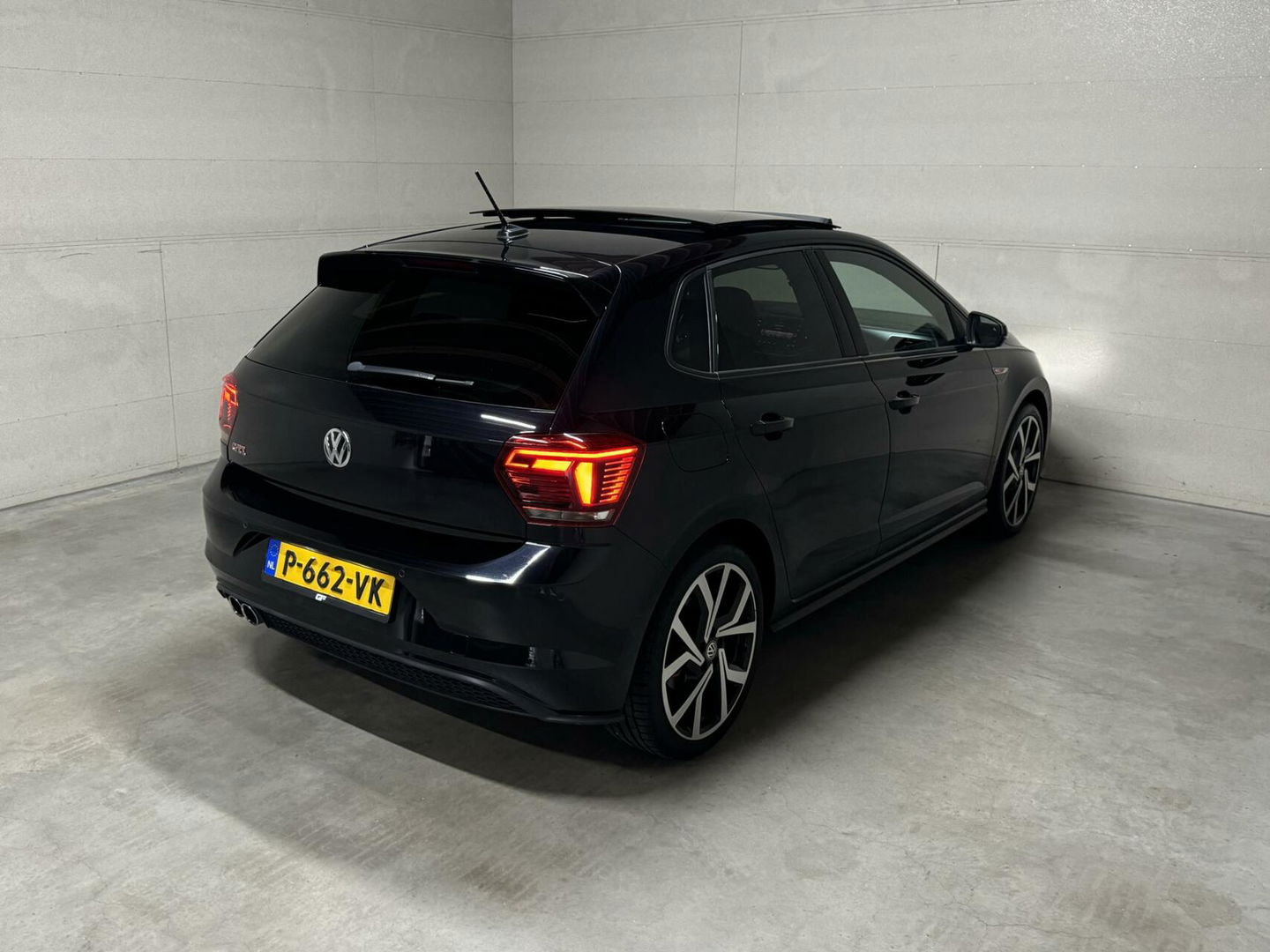 Volkswagen Polo 2.0 TSI GTI Pano Virtual CarPlay Camera ACC NAP