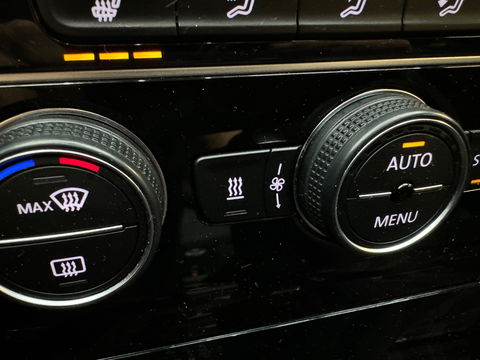 Volkswagen Golf 2.0 TSI GTI Performance Pano|Keyl|DCC|Camera