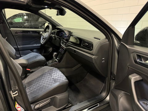 Volkswagen T-Roc 1.5 TSI R-Line Pano|Keyless|Sfeer|Camera|IQ