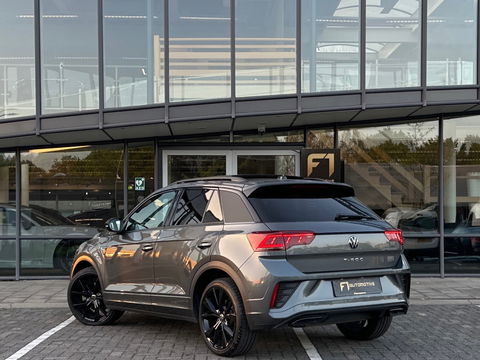 Volkswagen T-Roc 1.5 TSI R-Line Pano|Keyless|Sfeer|Camera|IQ