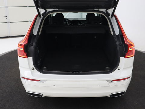 Volvo XC60 2.0 Recharge T6 AWD Inscription | Panoramadak | Leder | Head-Up | Stoel & stuurverwarming | 360 Camera | Harman/Kardon | Carplay | Navigatie | Adaptive cruise | PHEV | Plug In