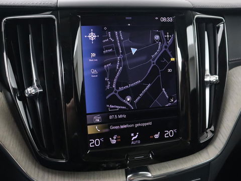 Volvo XC60 2.0 Recharge T6 AWD Inscription | Panoramadak | Leder | Head-Up | Stoel & stuurverwarming | 360 Camera | Harman/Kardon | Carplay | Navigatie | Adaptive cruise | PHEV | Plug In