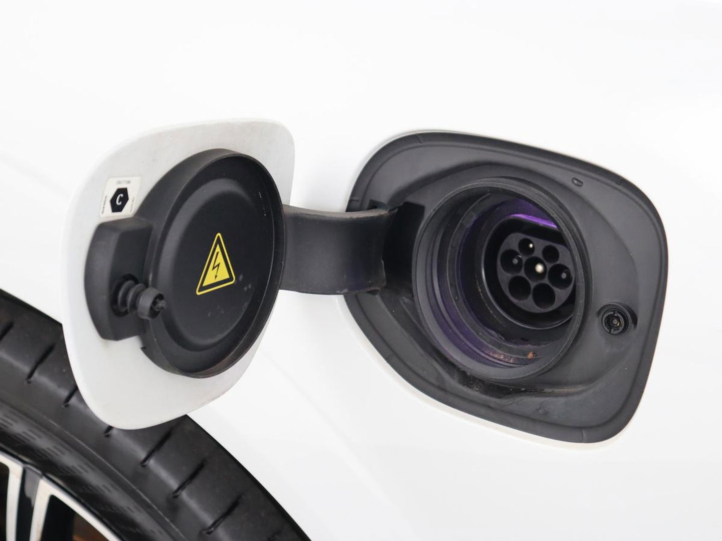 Volvo XC60 2.0 Recharge T6 AWD Inscription | Panoramadak | Leder | Head-Up | Stoel & stuurverwarming | 360 Camera | Harman/Kardon | Carplay | Navigatie | Adaptive cruise | PHEV | Plug In