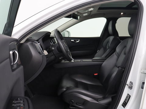 Volvo XC60 2.0 Recharge T6 AWD Inscription | Panoramadak | Leder | Head-Up | Stoel & stuurverwarming | 360 Camera | Harman/Kardon | Carplay | Navigatie | Adaptive cruise | PHEV | Plug In